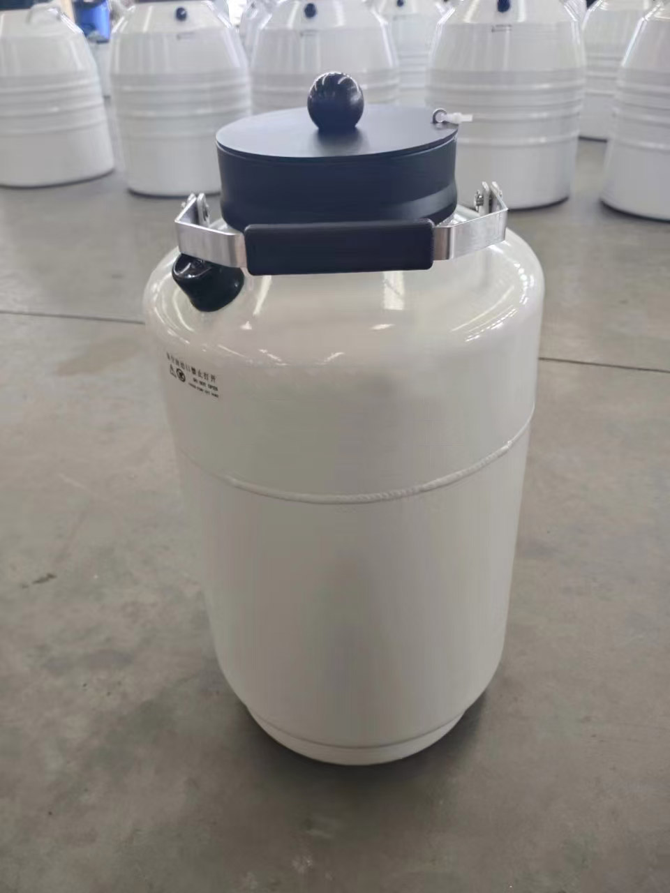 液氮罐yds-10-125 液氮罐yds-10-125